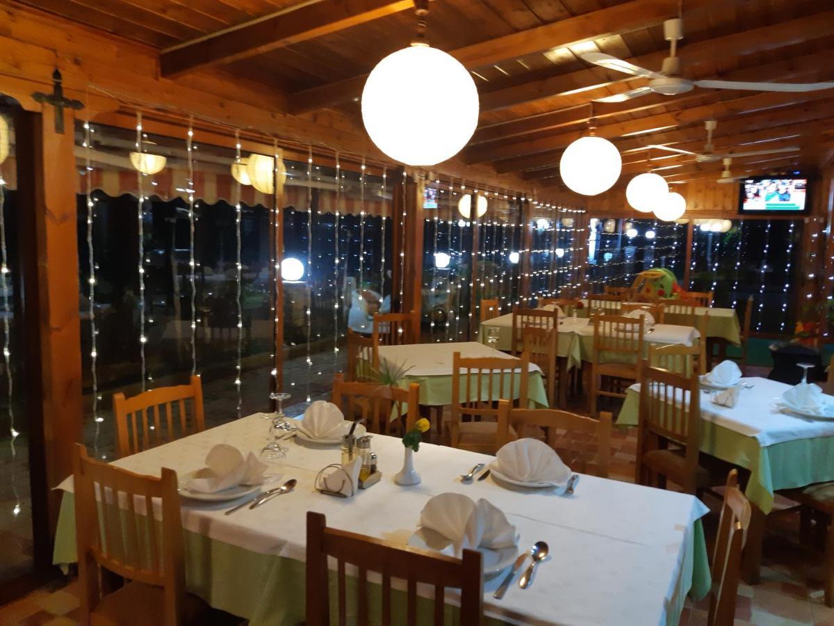 Hotel Ramosaco, Radhime, Vlore Exteriér fotografie